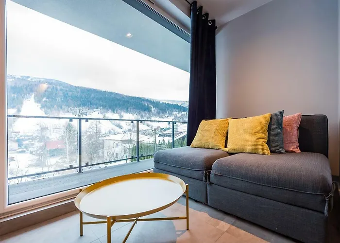 Modrzewiowa 12 דירה שצ'צ'ירק